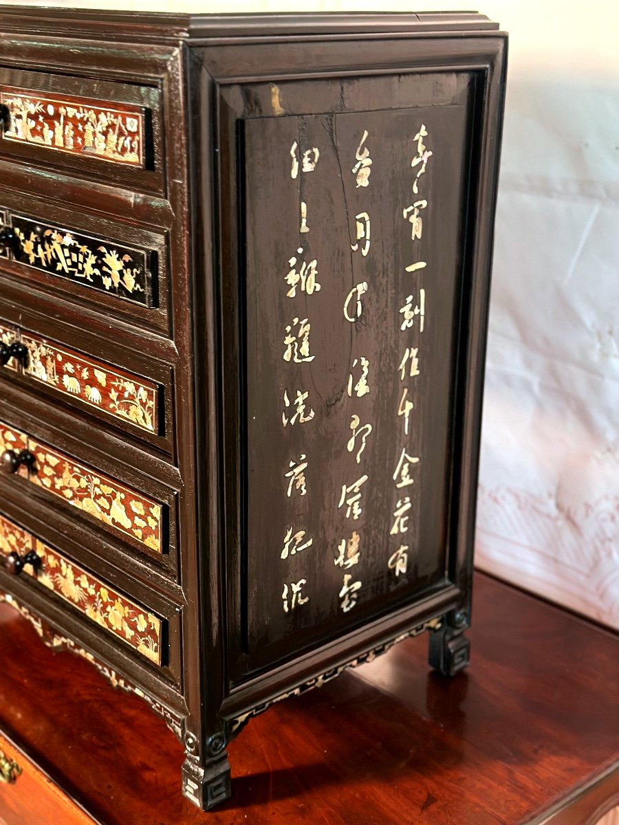 19th Century Mother-of-pearl Marquetry Drawer Cabinet -photo-3
