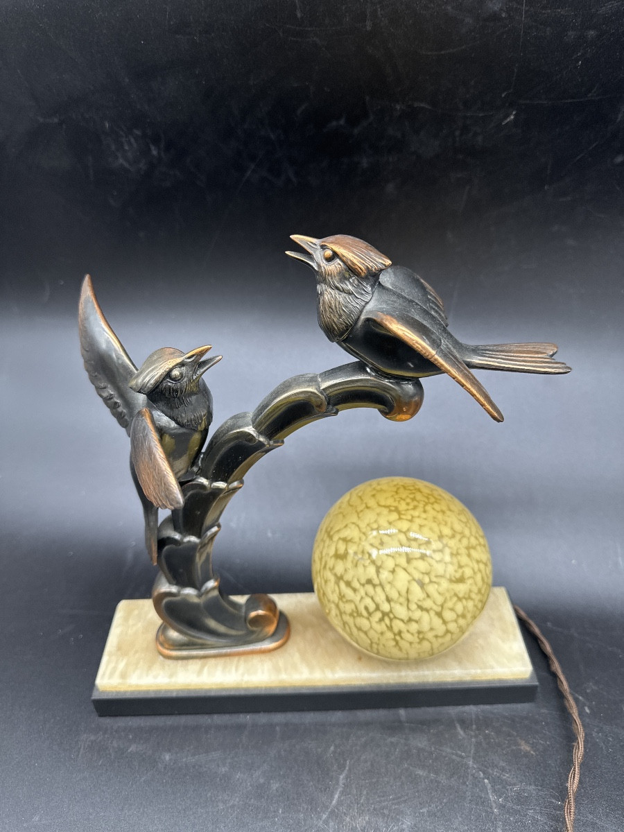 Lampe Veilleuse Art Déco En Marbre  En Métal Patiné Bronze Et Une Opaline-photo-1