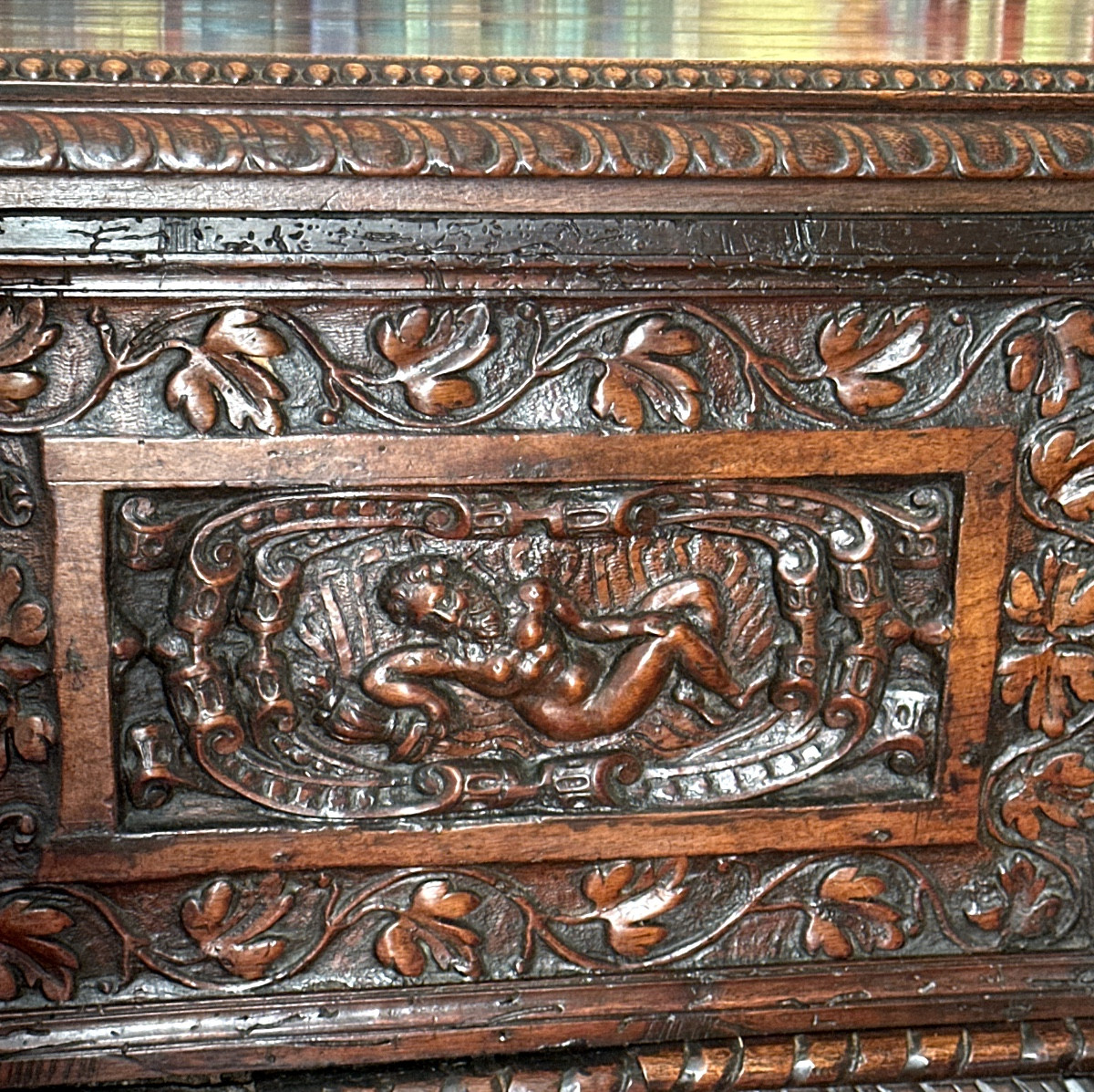 Important Italian Cassone From The Renaissance, Richly Carved, 16th Century -photo-4