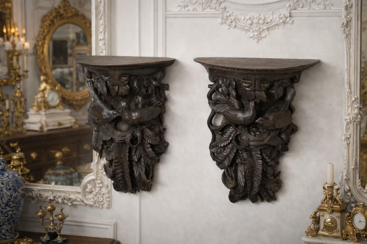Console en bois sculptée époques indo  19 eme siècles 