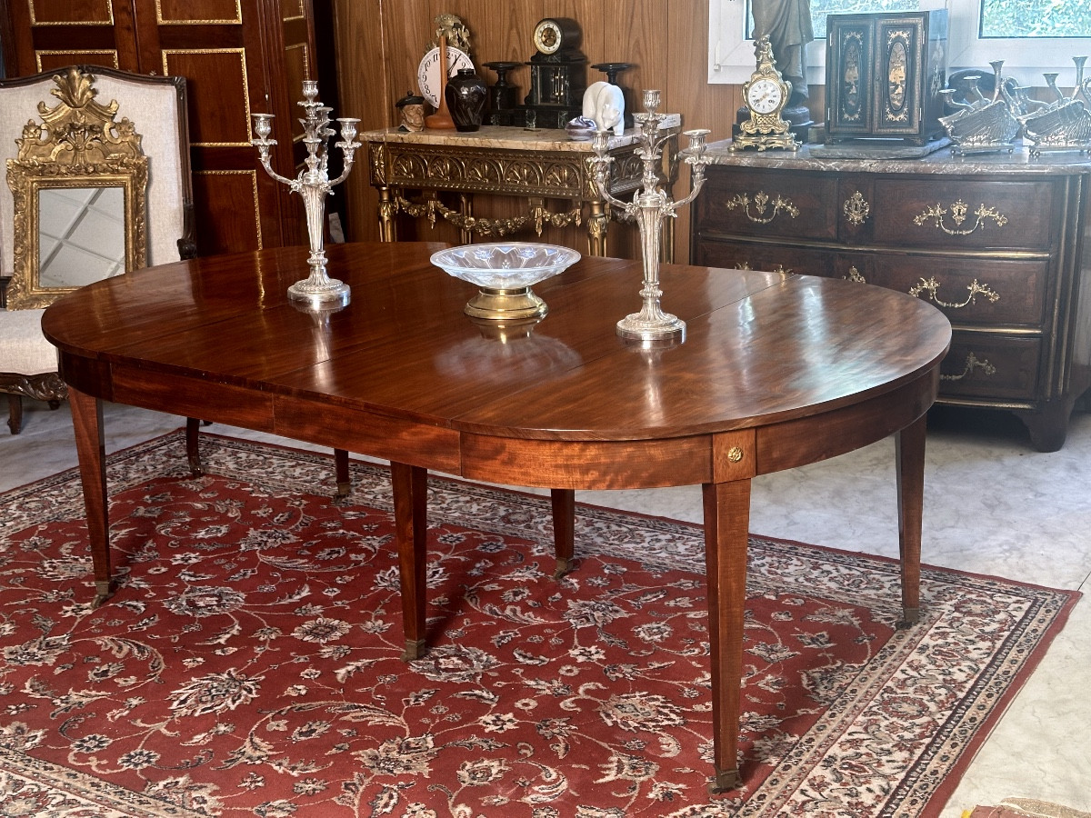Louis XVI Style Mahogany Extending Table