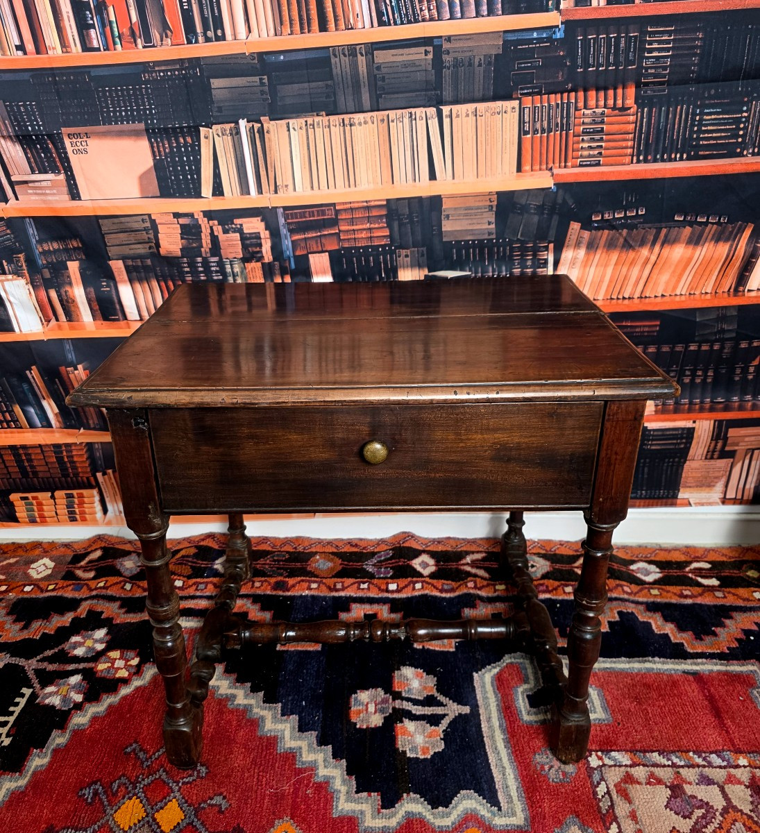 Louis XIII Walnut Table - 17th Century-photo-4