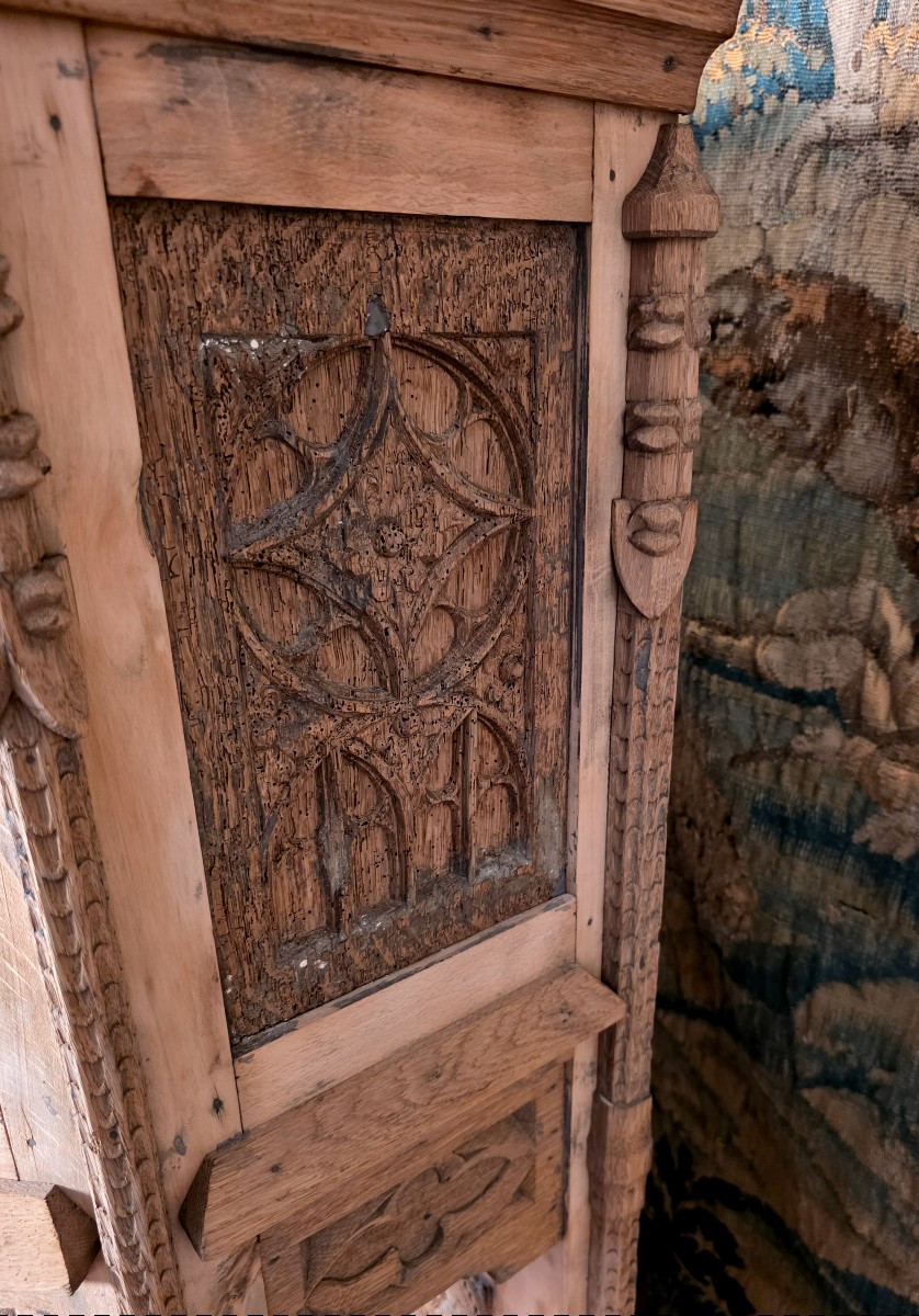 Gothic Dresser -photo-3