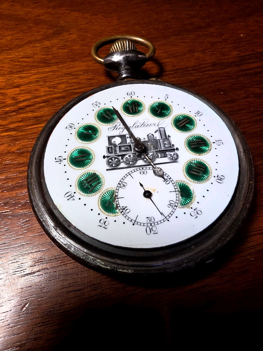 Regulator Watch With Cartridges And Locomotive Decoration -photo-4
