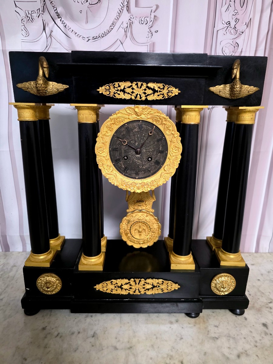 Restoration Period Clock-photo-1