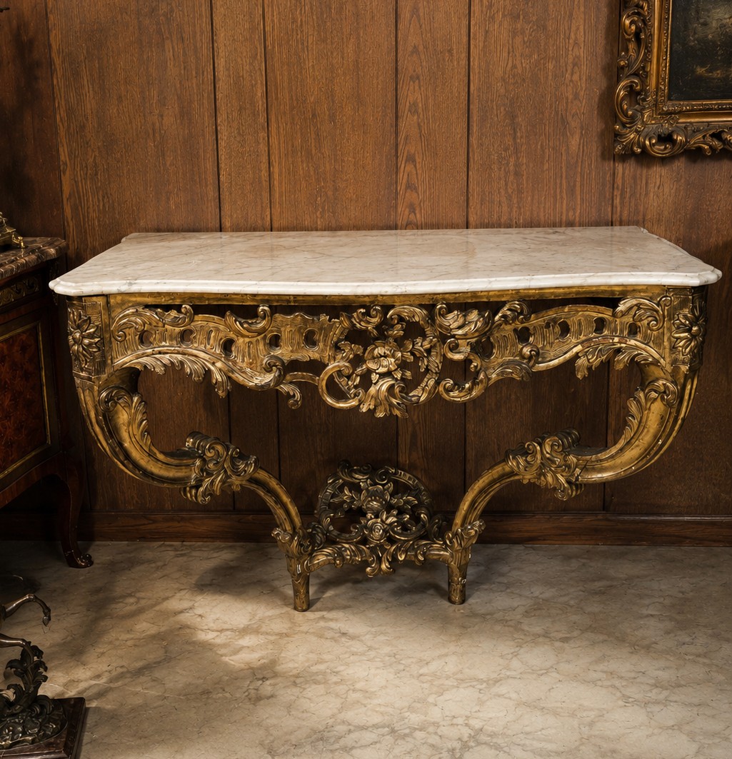 Console Louis XV En Bois Sculpté Et Doré XVIIIème