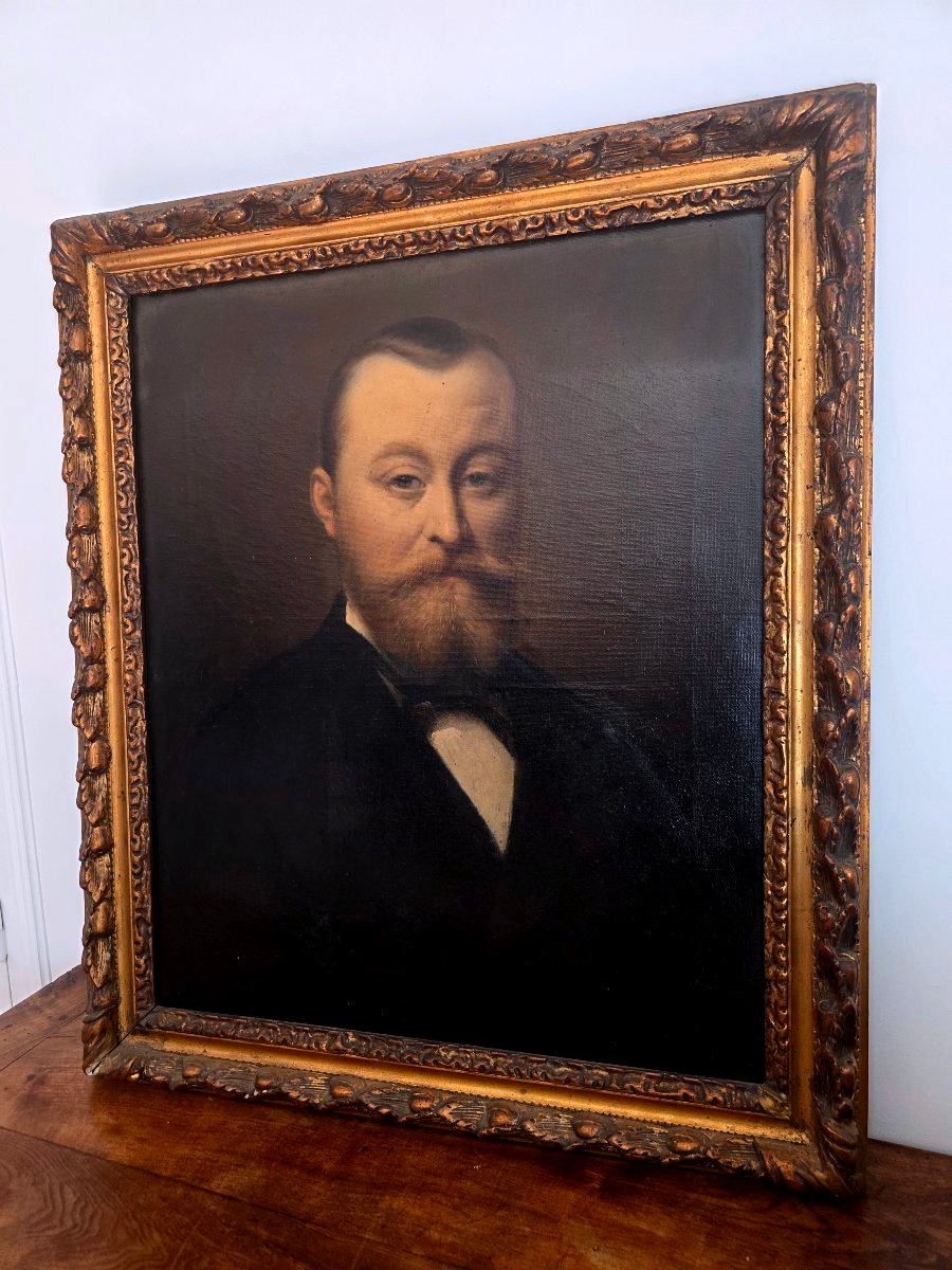 19th-century Portrait Of An Aristocrat -photo-2