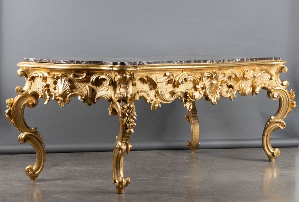 Table De Milieu En Bois Doré, Richement Sculptée XIX siècle 
