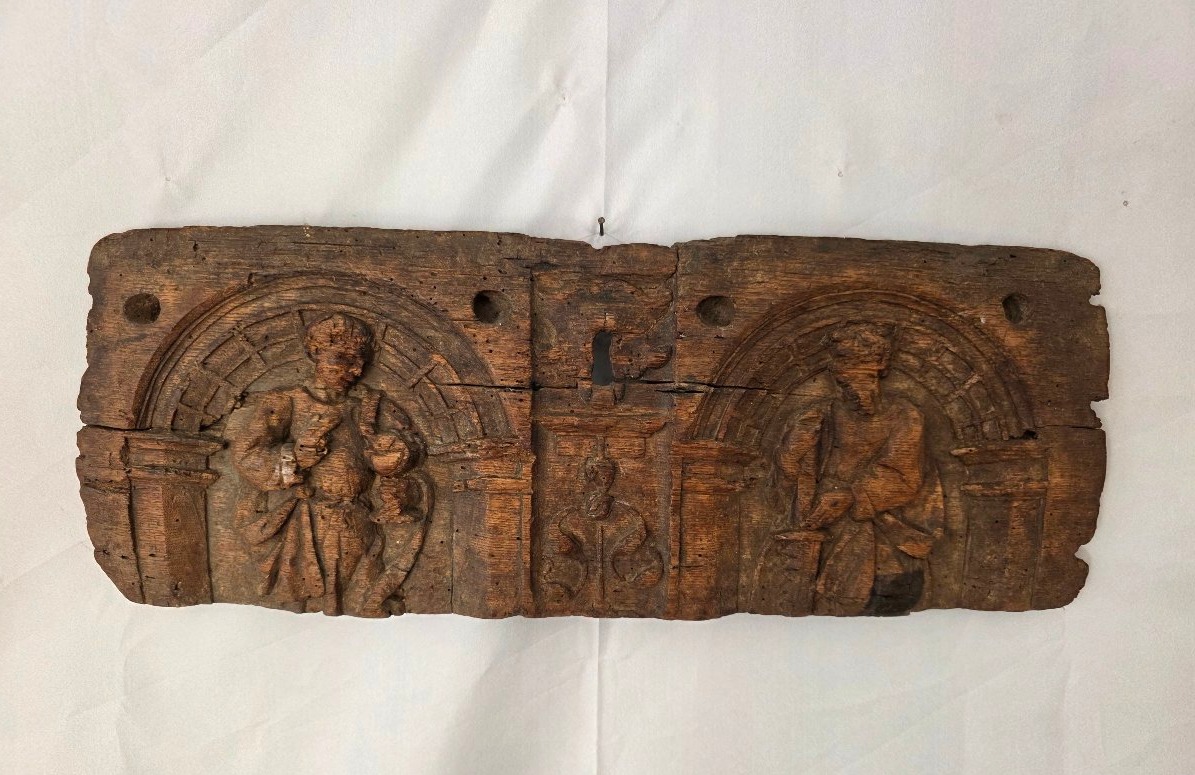16th-century High Period Wood Panel-photo-3