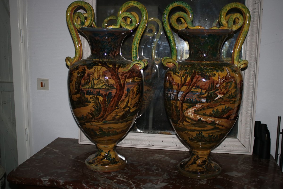 Very Large Pair Of Mythological Italian Earthenware Vase D After Urbino-photo-3