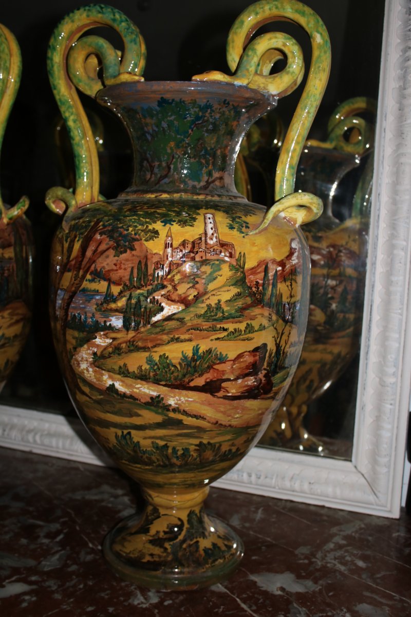 Very Large Pair Of Mythological Italian Earthenware Vase D After Urbino-photo-2