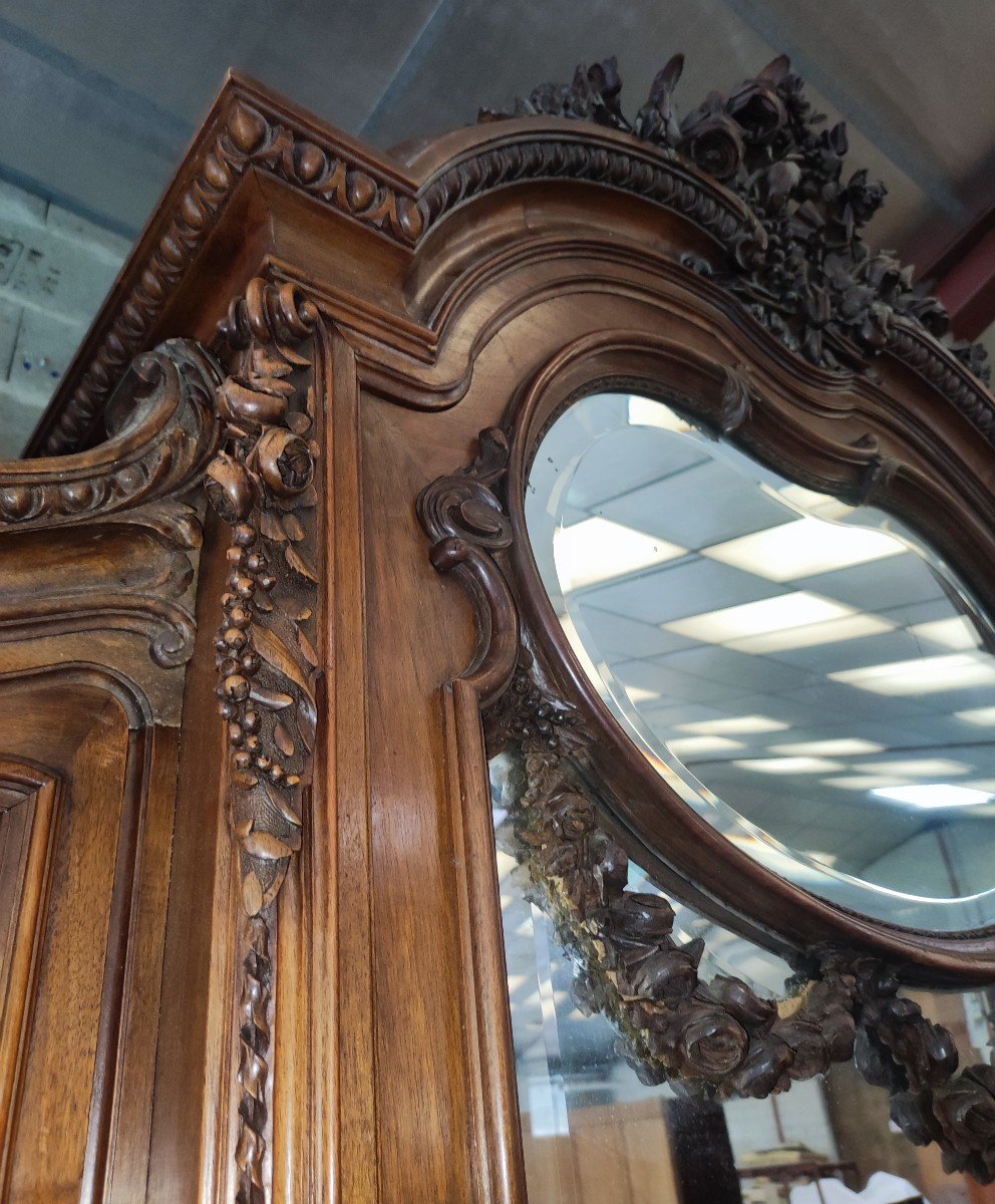 Louis XV Rocaille Style Bedroom-photo-7