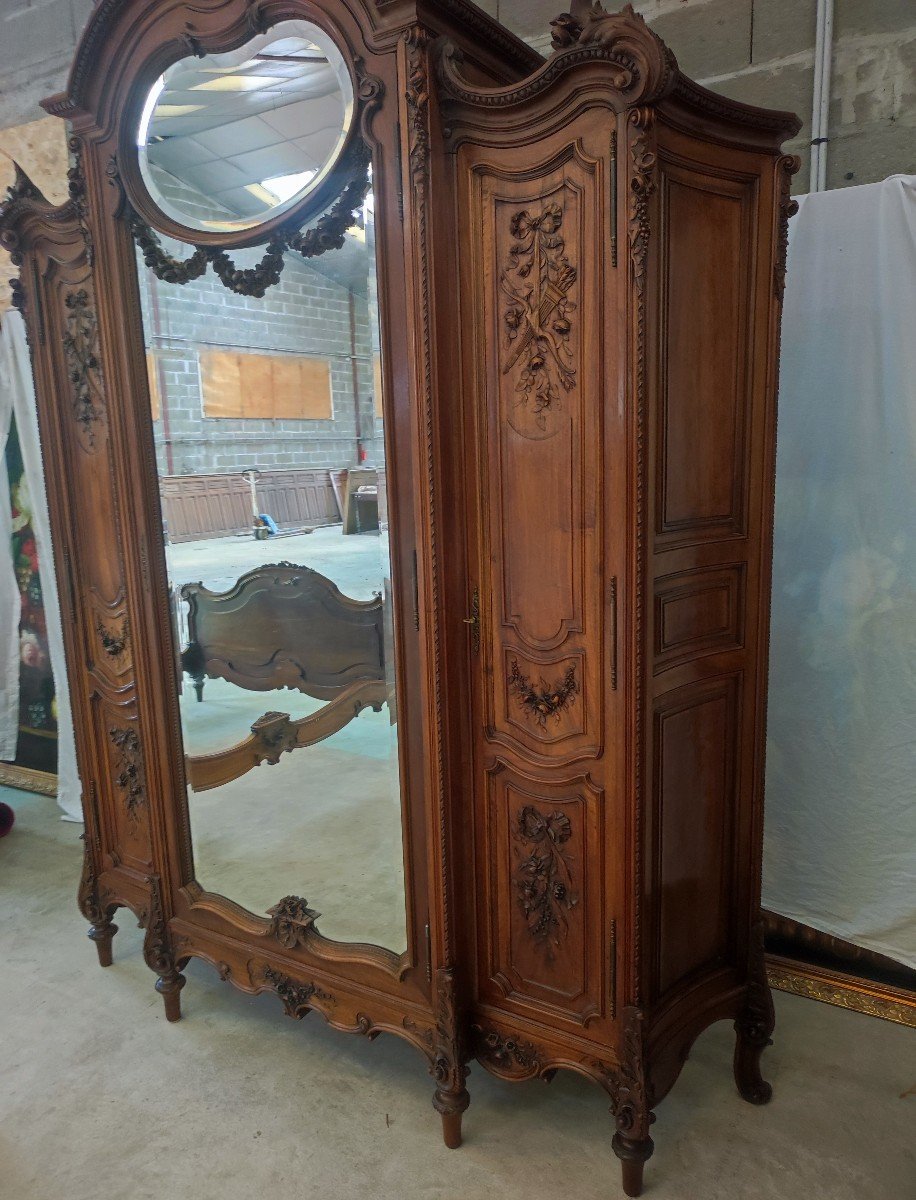 Louis XV Rocaille Style Bedroom-photo-8