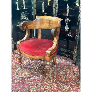 Fauteuil De Bureau Louis Philippe En Noyer, Recouvert De Velours Rouge, Vers 1870.