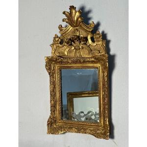 Miroir En Bois Doré Fronton ajouré " époque Régence"