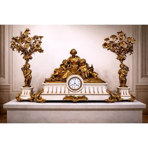 Garniture De Cheminée En Bronze Doré Et Marbre