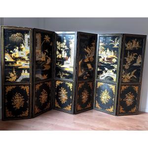 Chinese Four-leaf Black Lacquered Screen Decorated With Figurines 