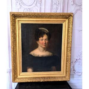Painting Of An Elegant Lady 