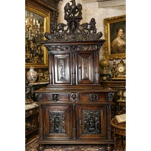 Buffet diminutif  renaissance 