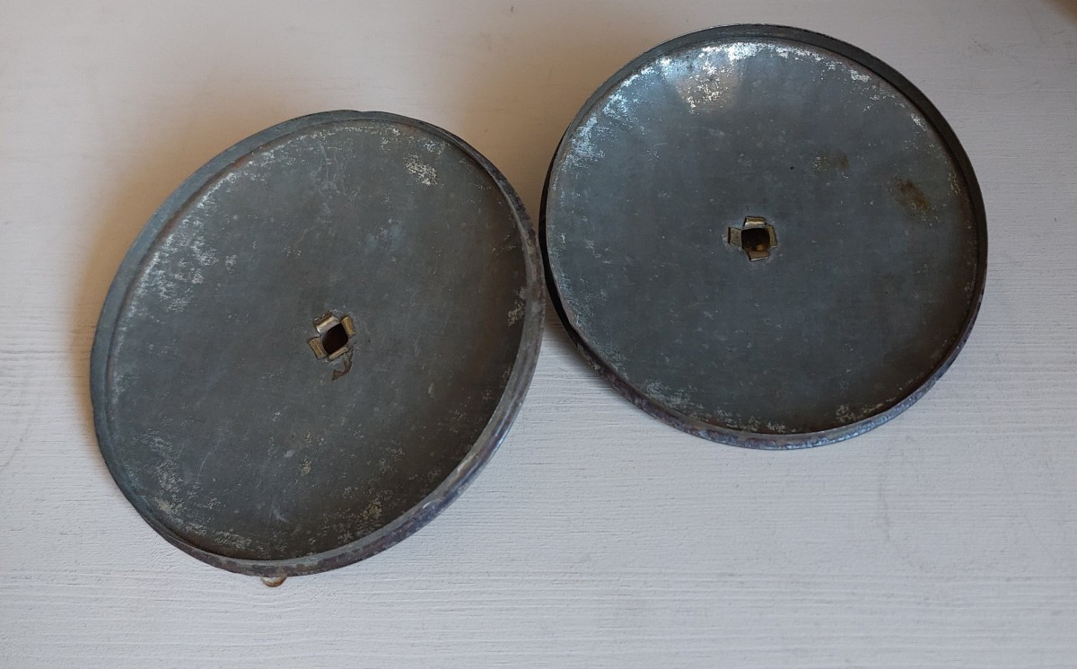 Pair Of Painted Metal Tea Boxes -photo-8