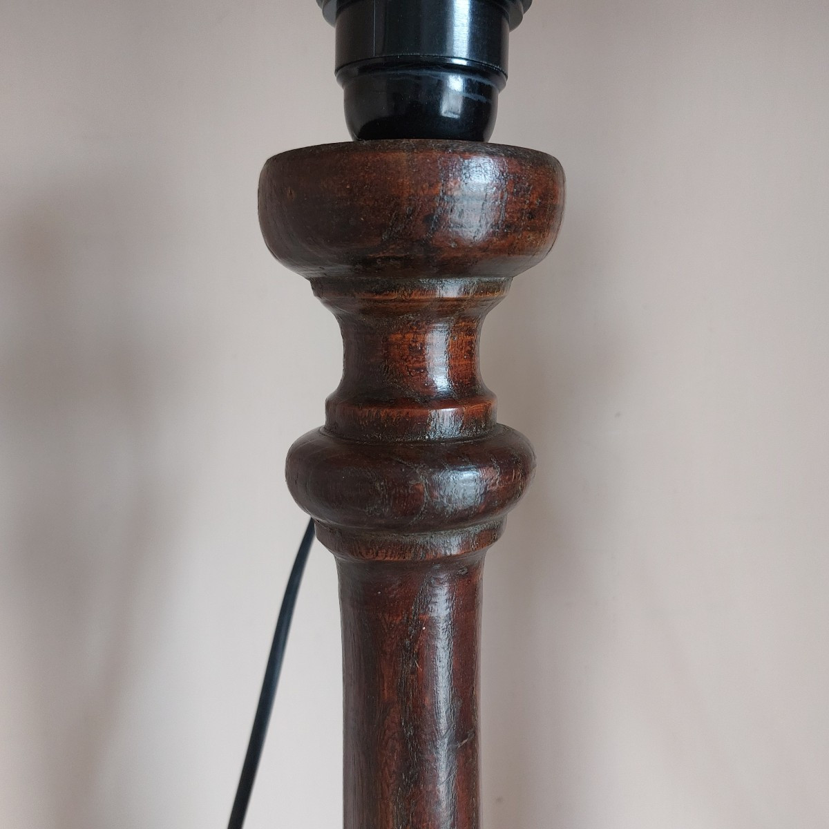 Paire de lampes en bois tourné -photo-4