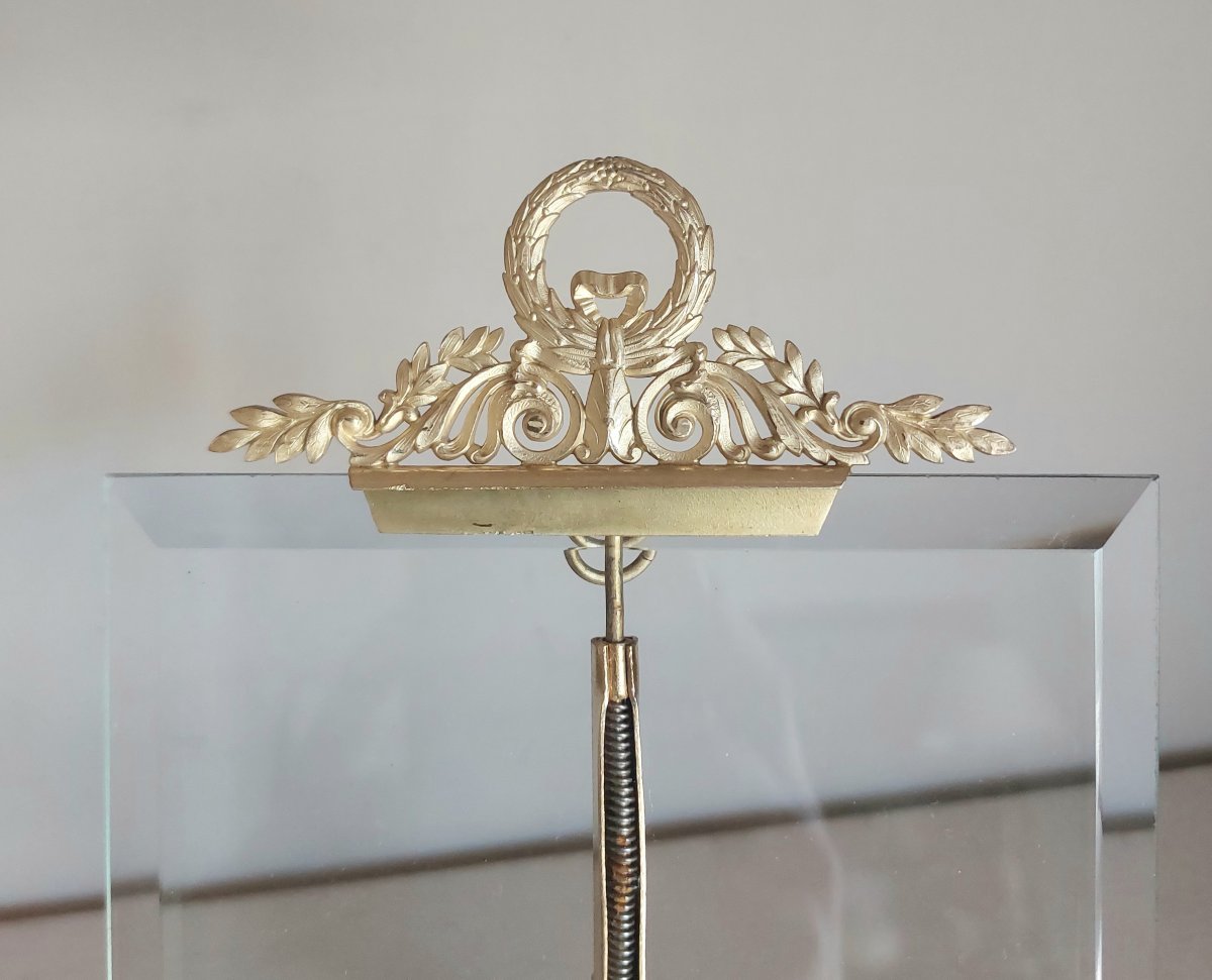 Gilded Bronze Easel-style Photo Frame -photo-4