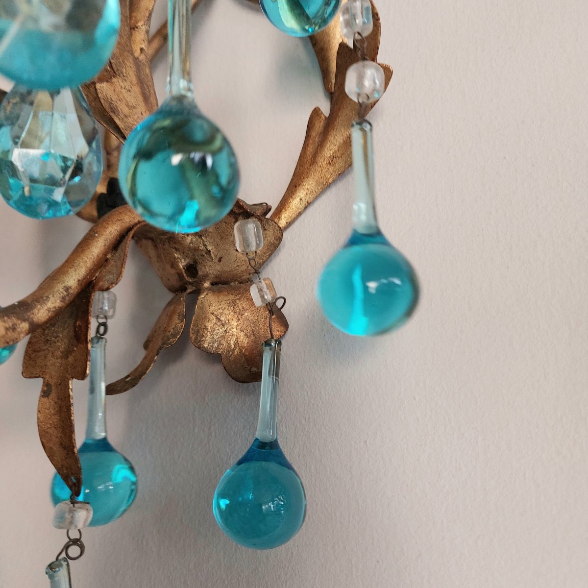 Chandelier And Pair Of Gold-plated Sheet Metal Wall Sconces -photo-5