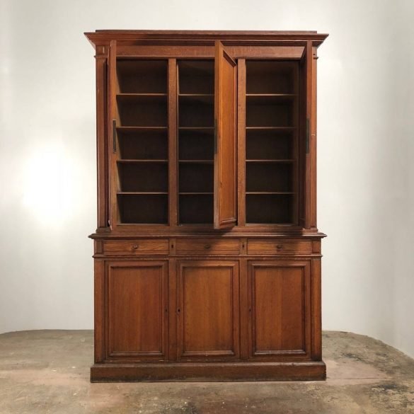 Cabinet 2 Oak Body-photo-1
