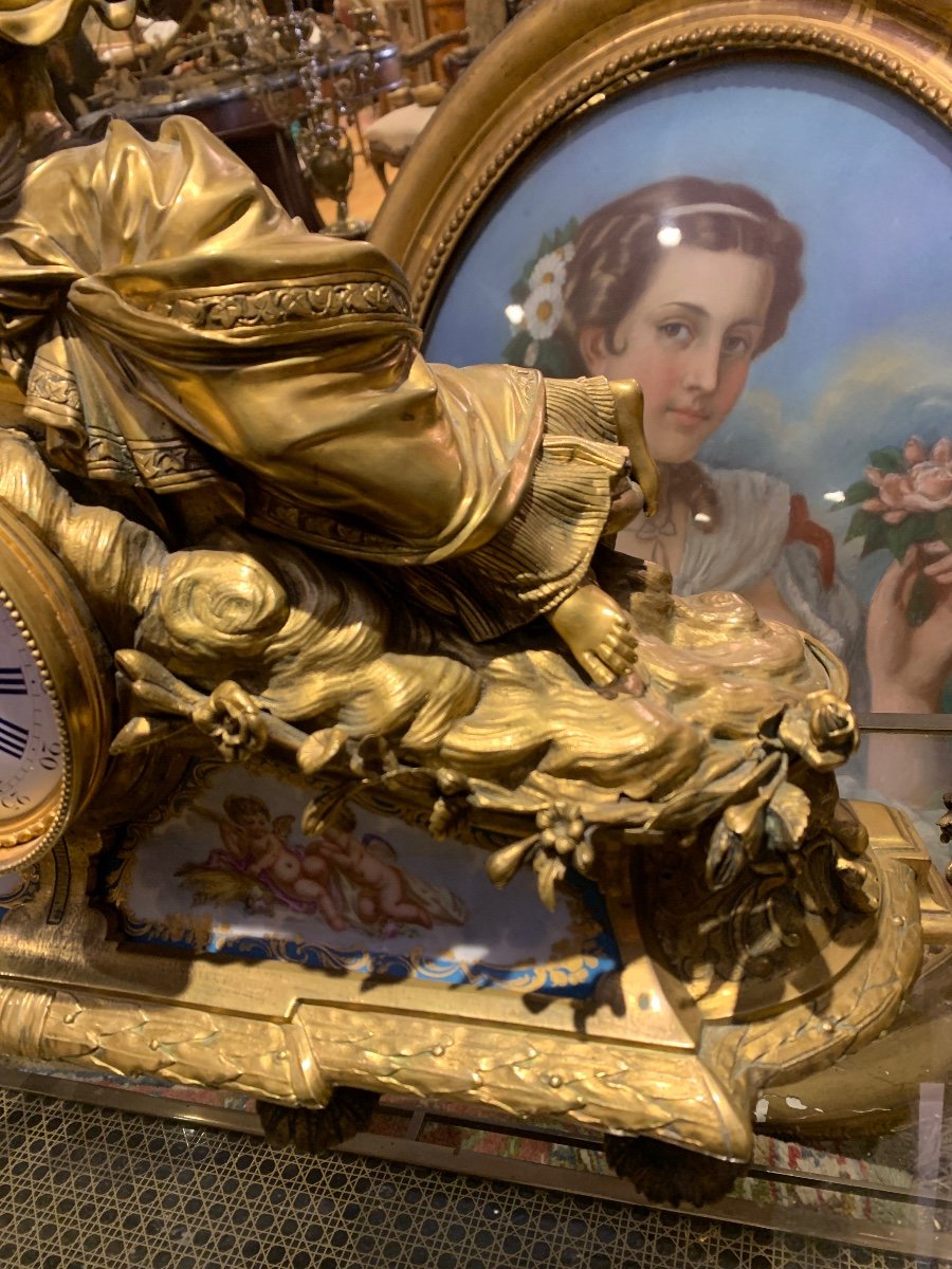 Pendulum And Candlesticks Gilt Bronze Trim & Sevres Cherubs Plates-photo-4