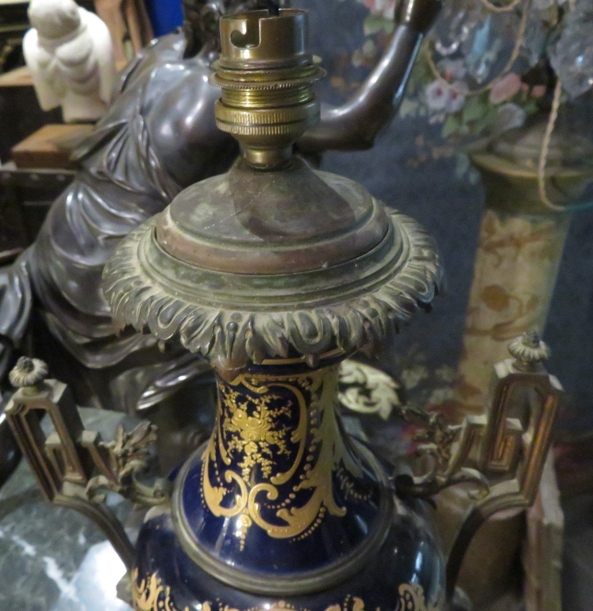 Large 19th Century Vase In Sevres Porcelain And Bronze Mounted As A Scene Galante Lamp-photo-1