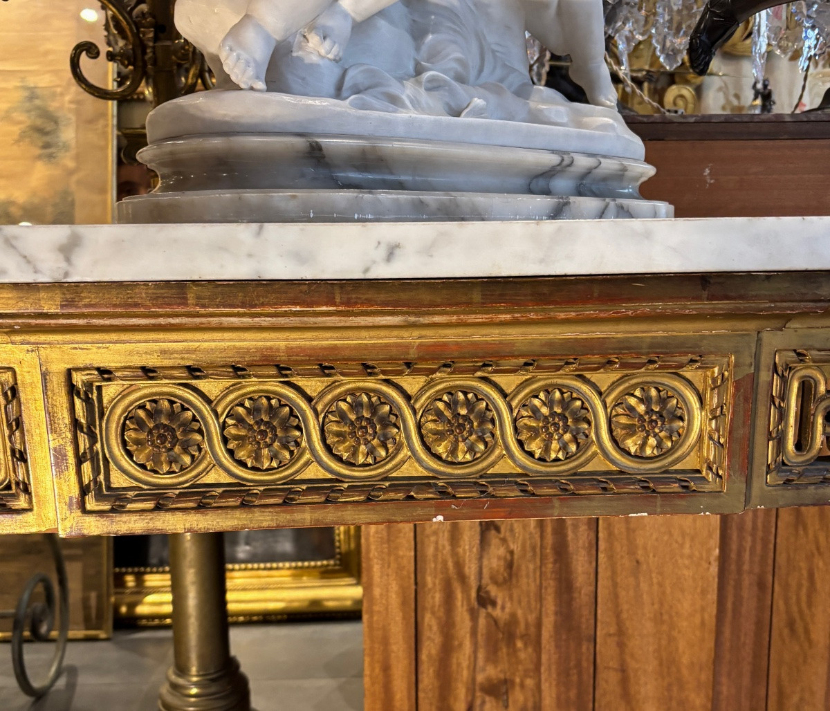 Large 19th Century Gilded Wood Console Table In Lxvi Style With Interlacing Decor -photo-3