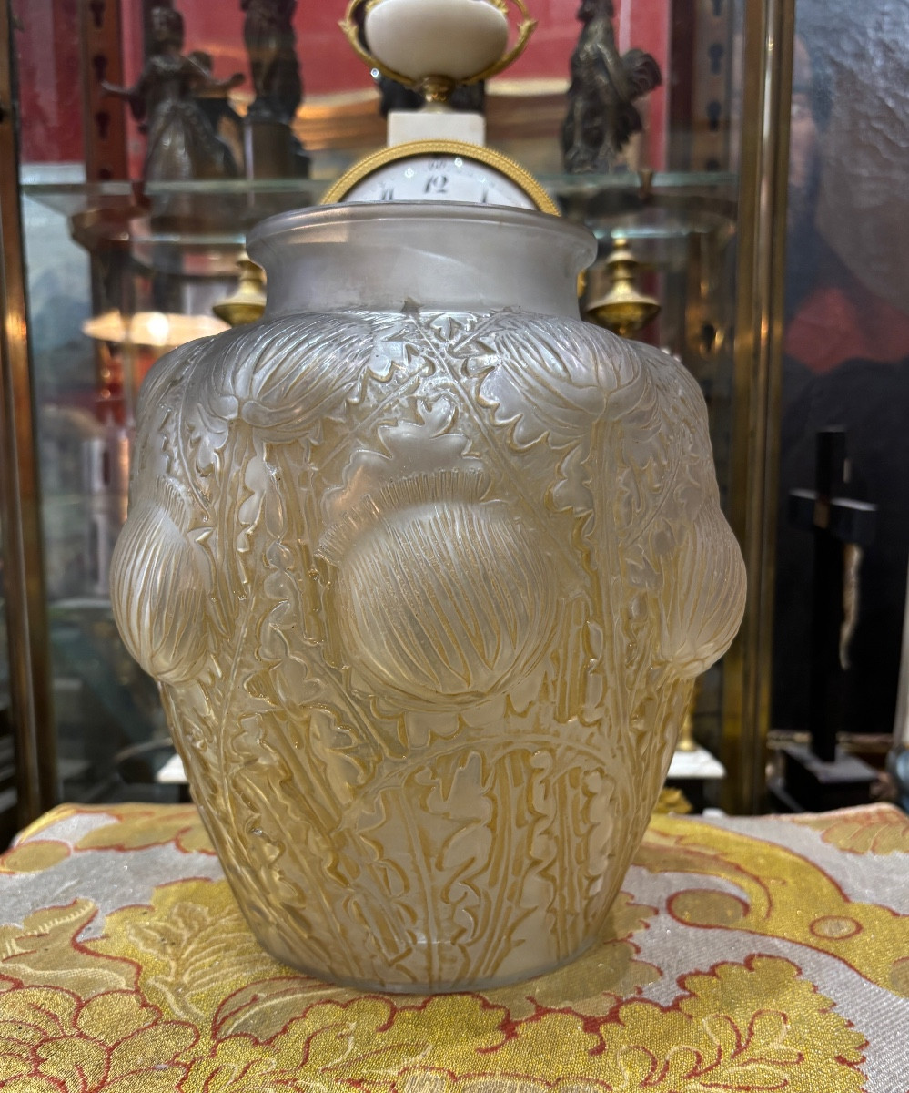 R Lalique Vase Model Aux Chardons Dome Remy 1926 Blown Molded Glass 