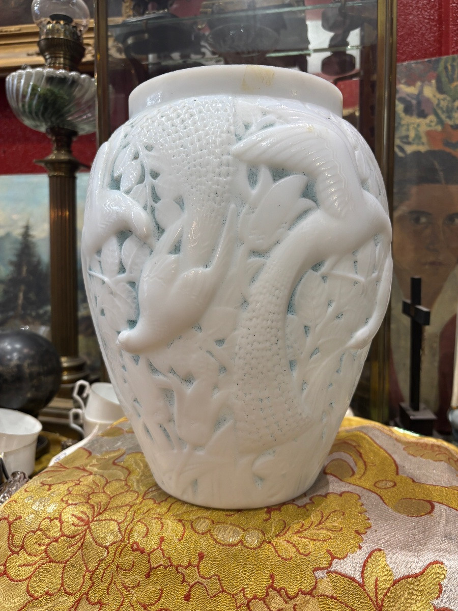 D' avesn grand vase art déco les oiseaux de paradis  en 1930  verre opaque opalin-photo-1