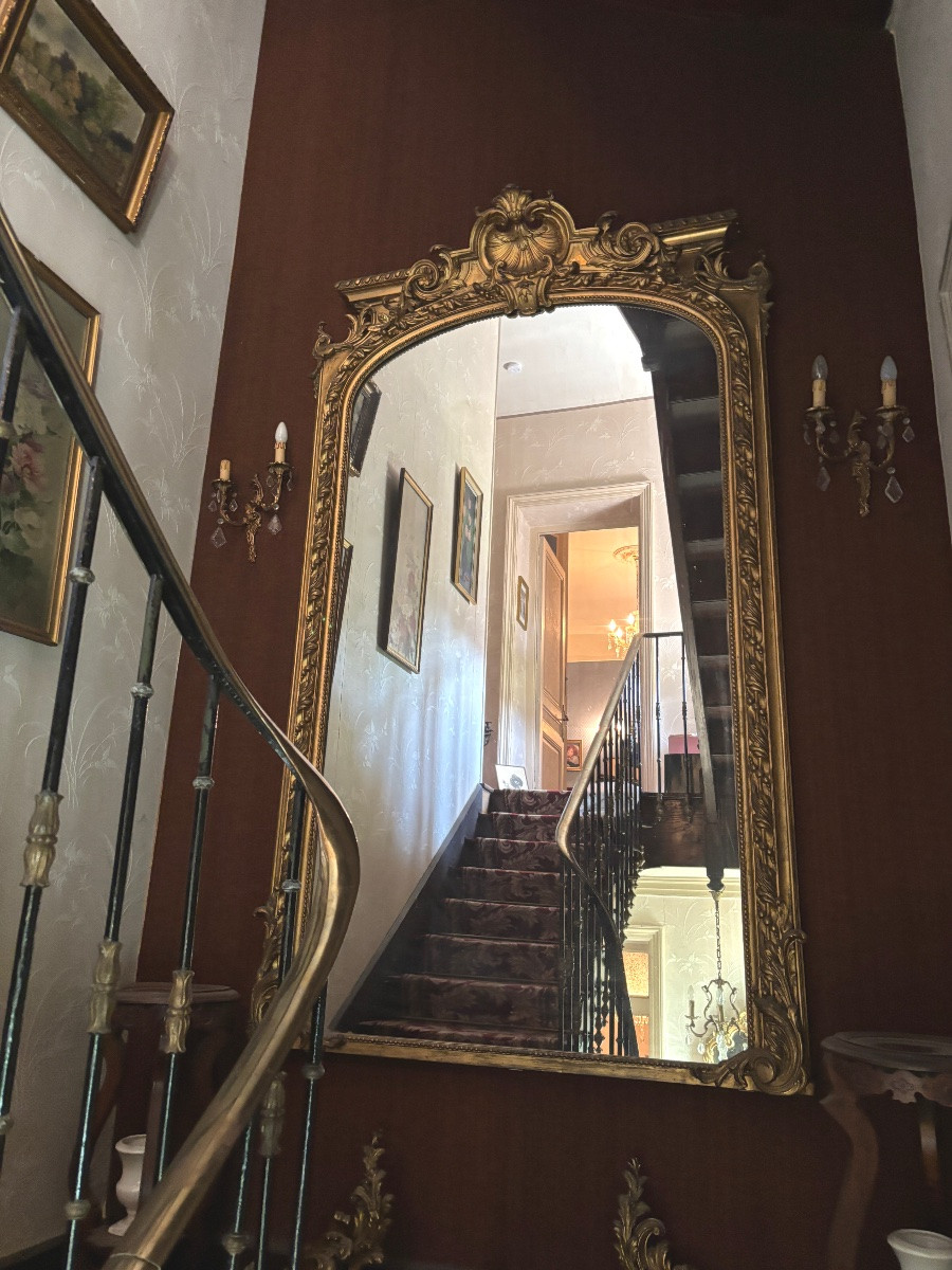Important Louis Philippe 19th Century Mirror In Wood And Gilded Castle Stucco With Shell Decoration -photo-3