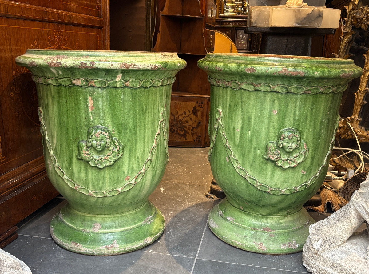 Paire de vases d anduze verts tête d anges et guirlandes 