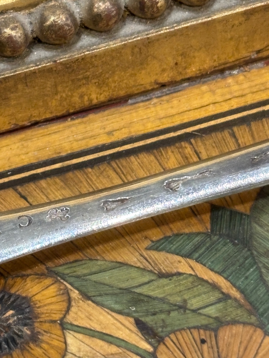 Couvert XVIII e en argent massif vers 1750 armoiries blason couronne comtale -photo-3