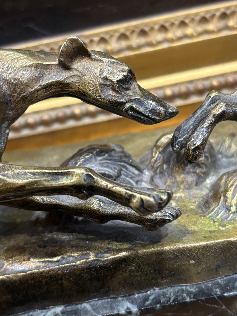 Chasse bronze lévrier pourchassant un lièvre socle en marbre par Gustave le sage -photo-2