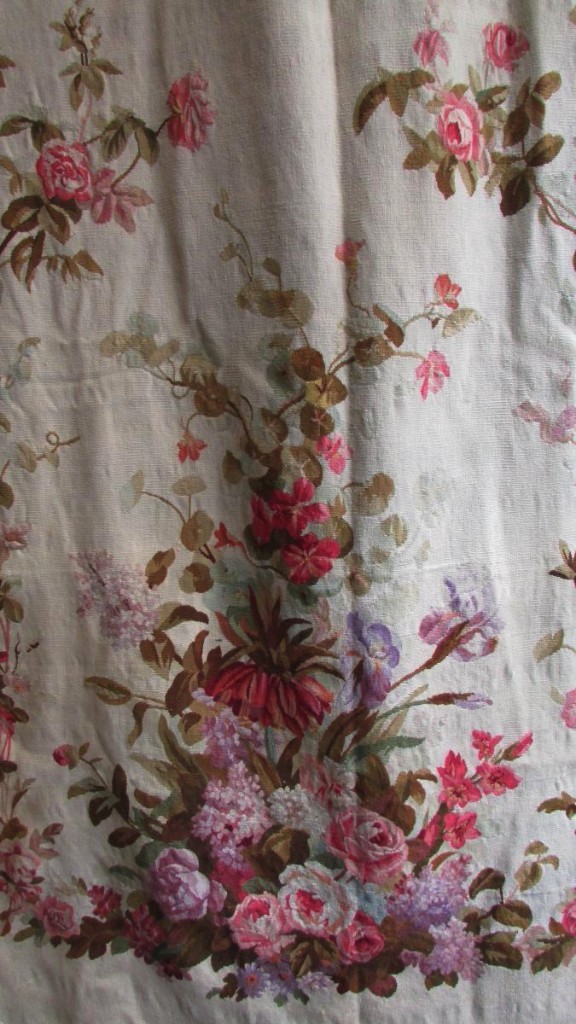 Paire De Grandes Tentures Tapisserie D Aubusson Monogramme G Couronné Fleurs Portieres 