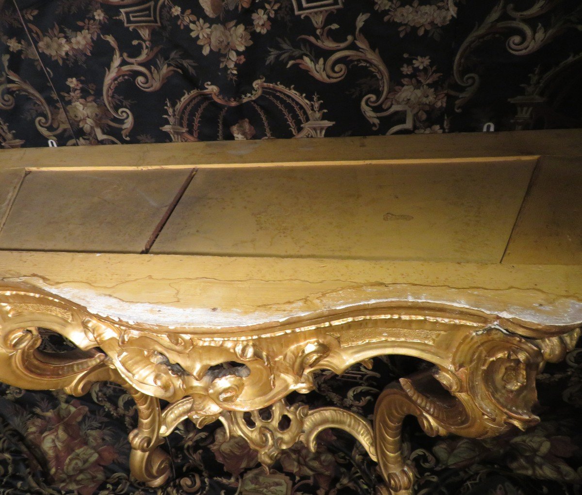 Old Console In Golden Wood Mid 19th Century Louis XV Rocaille Style-photo-1