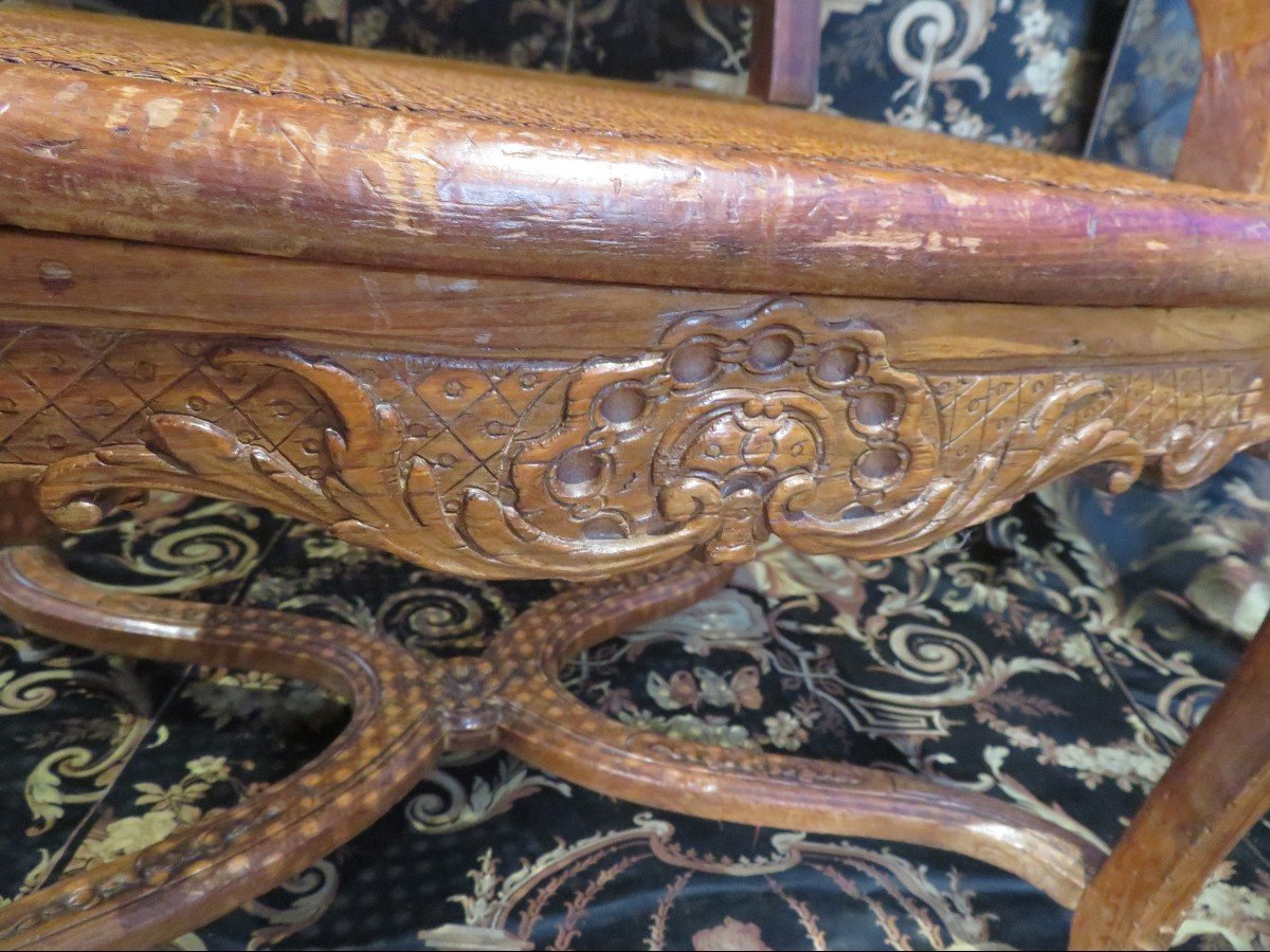 Fauteuil  Finement Ouvragé A Dossier Plat Epoque Regence XVIIIe  Fond De Canne Estampille Sc -photo-3