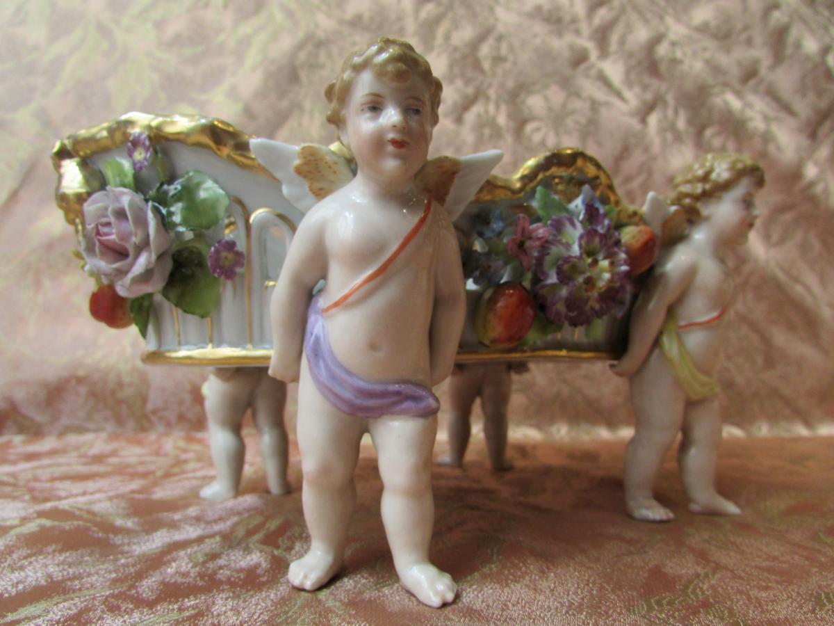 Banette Nineteenth Von Schierholz Porcelain Putti Thuringia Porcelain Cup-photo-1
