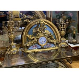 Pendulum And Candlesticks Gilt Bronze Trim & Sevres Cherubs Plates