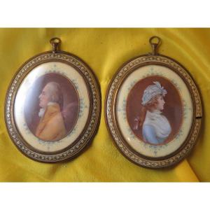 Paire De Tableaux Portraits D Un Couple Miniature Epoque Lxvii Signées XVIIIe