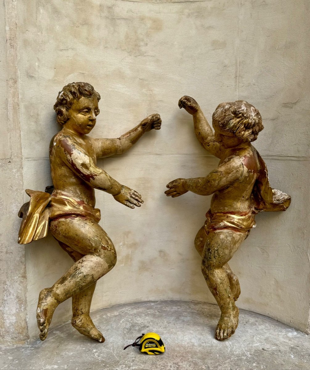 Pair Of Large Wooden Putti 18th Century 