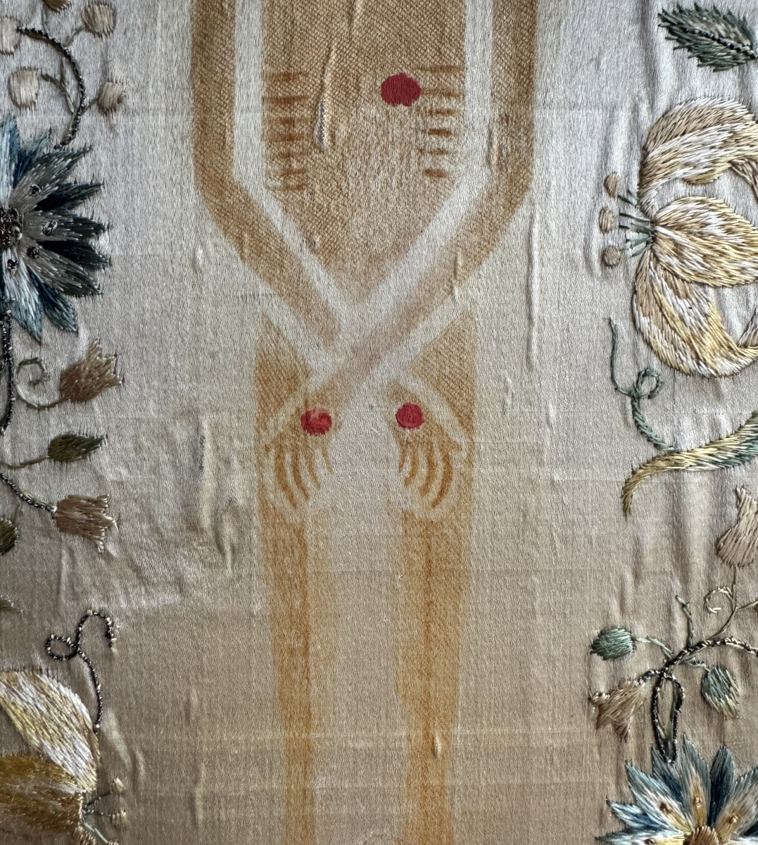 Shroud Of Besançon, Religious Embroidery Circa 1700-photo-3