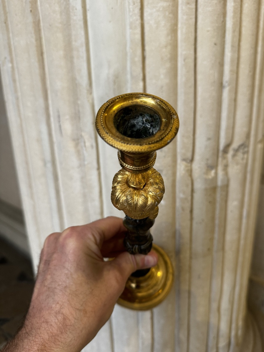 Pair Of Late 18th Century Bronze Candlesticks-photo-3