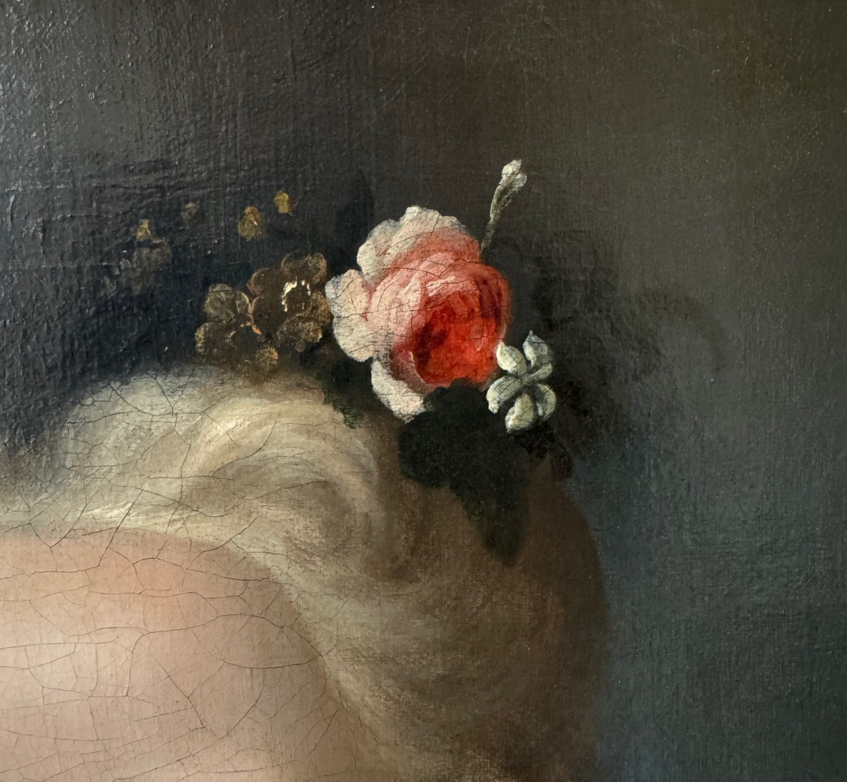 Jeune Fille A l’Ecureuil, Époque Louis XV -photo-4