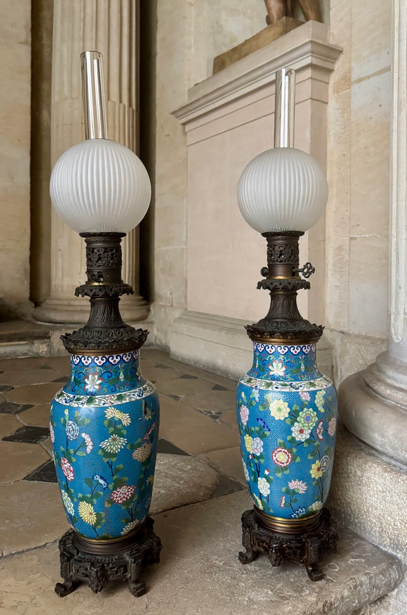 Paire De Lampes À Huile En Émaux Cloisonnés 19ème Siècle 
