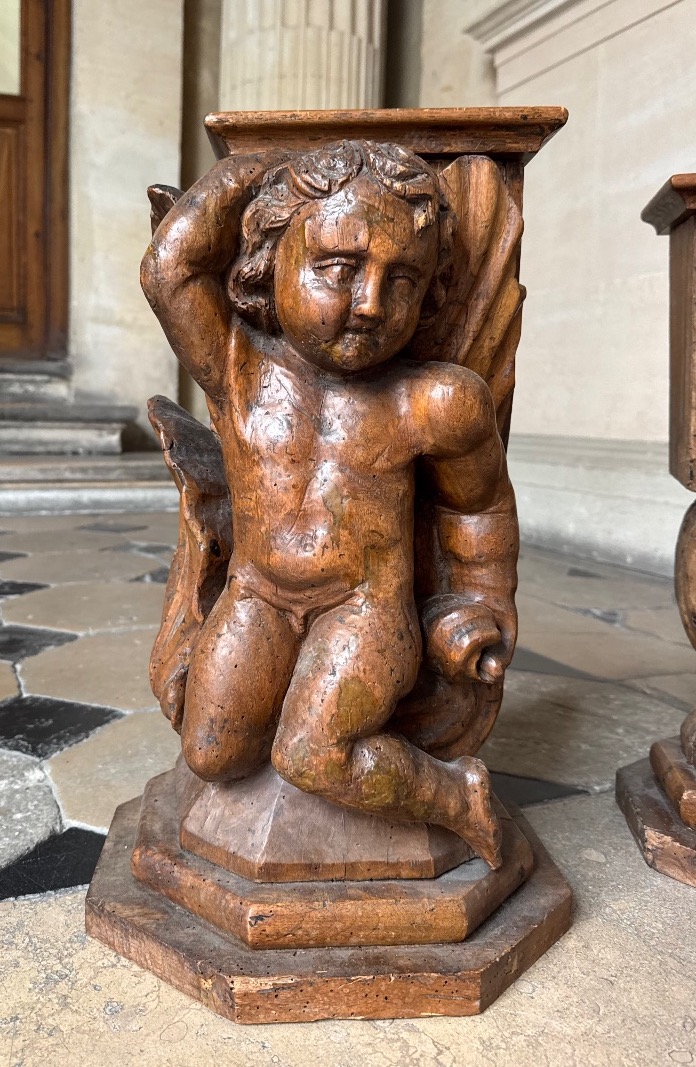Paire De Putti En Bois Sculpté Formant Sellettes, 18ème Siècle -photo-3