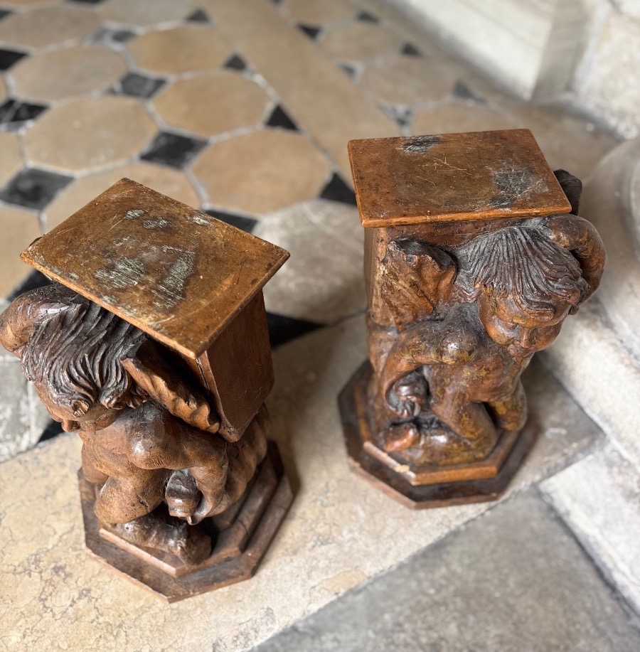Paire De Putti En Bois Sculpté Formant Sellettes, 18ème Siècle -photo-5